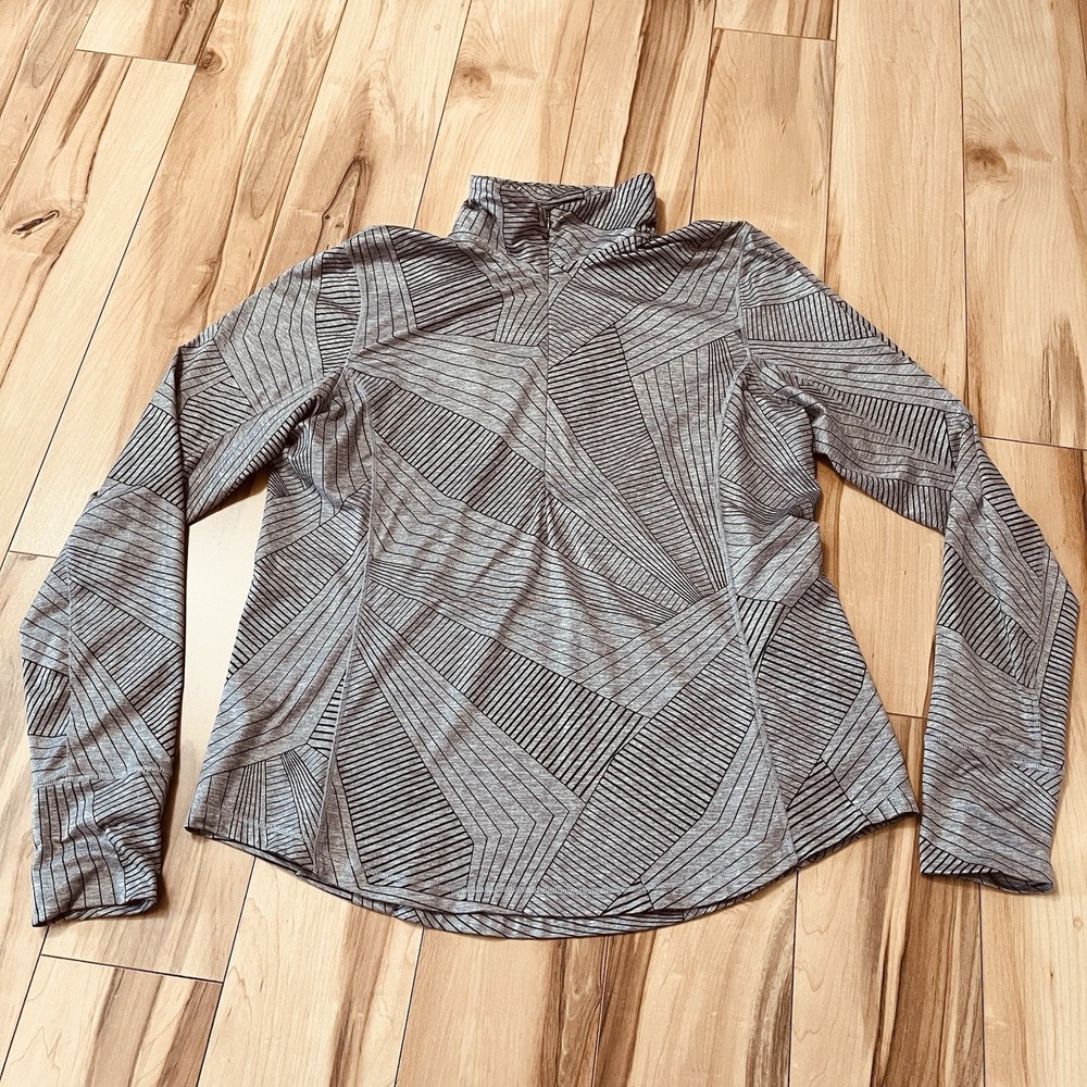 Brooks Women's Running Long Sleeve 1/4 Zip Shirt Size XL Gray Geometric Print
